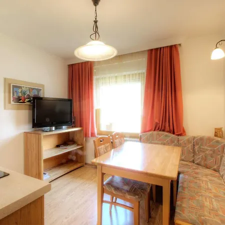 Apartment Mira