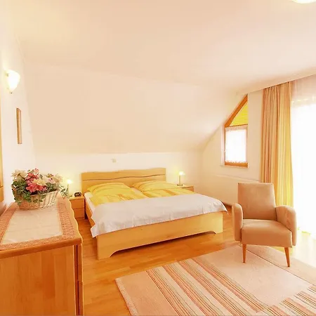 Mira Apartma *